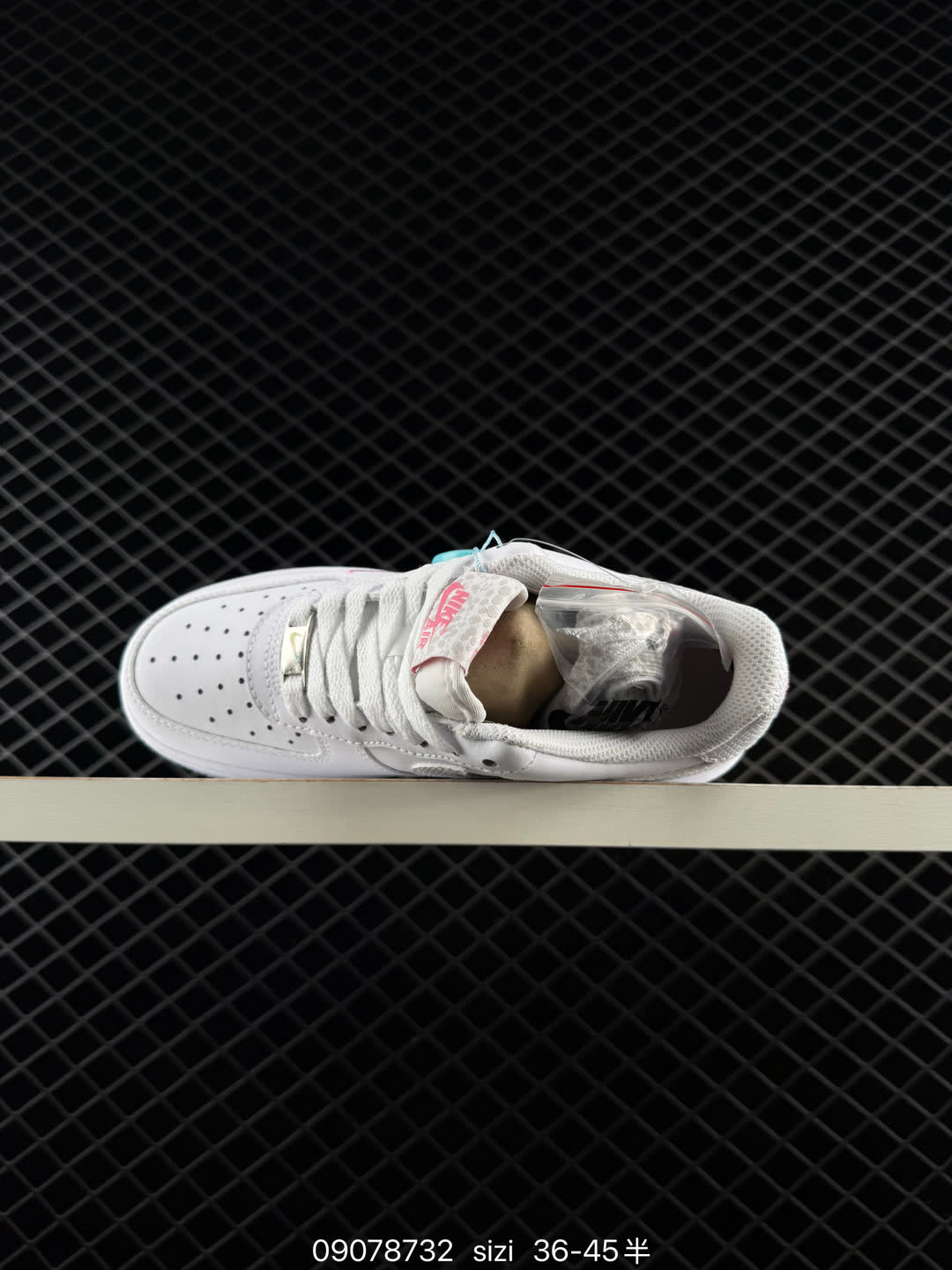 Nike Air Force 1-IV4453